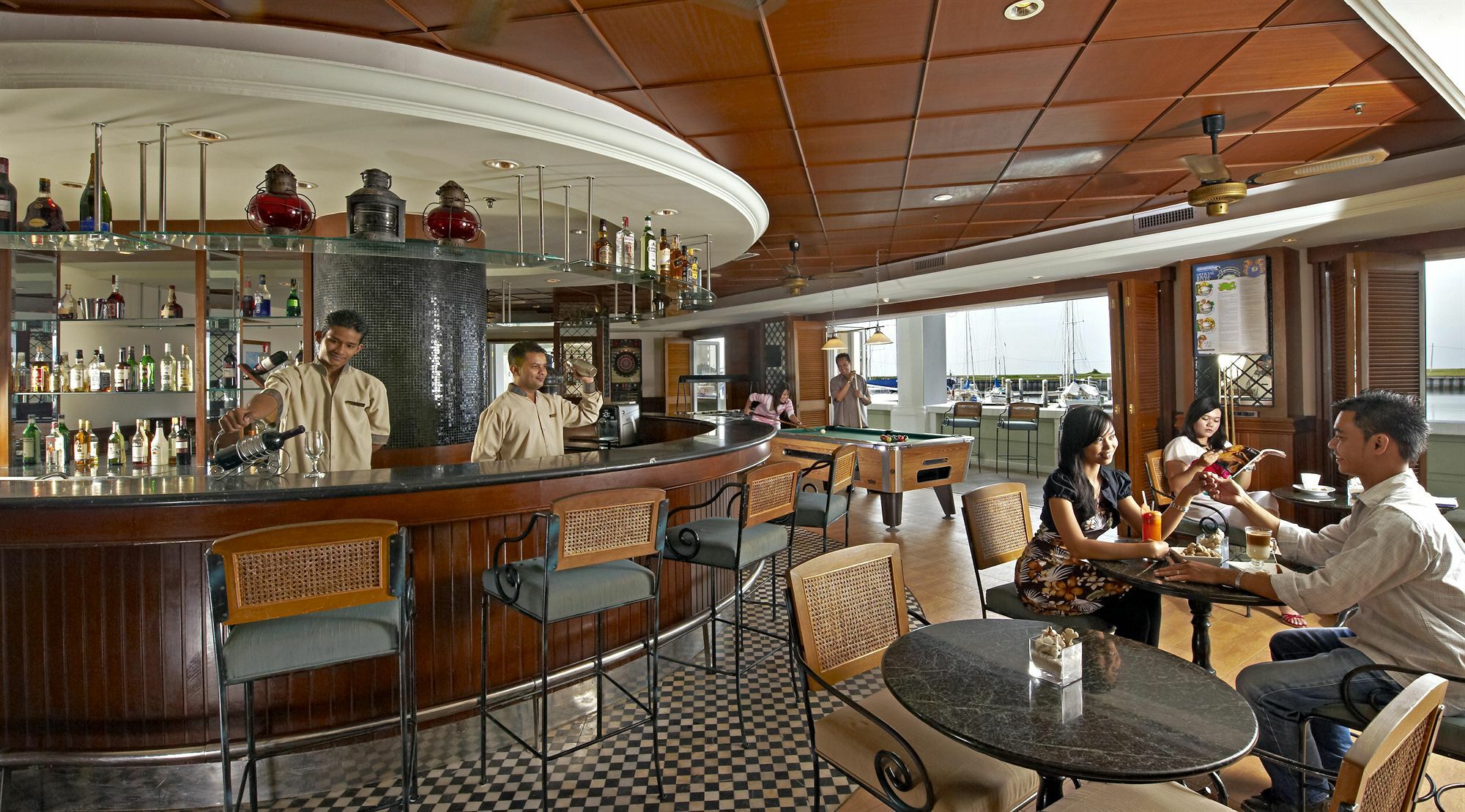 Avillion Admiral Cove Resort